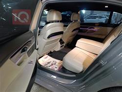 بي ام دبليو الفئة 7